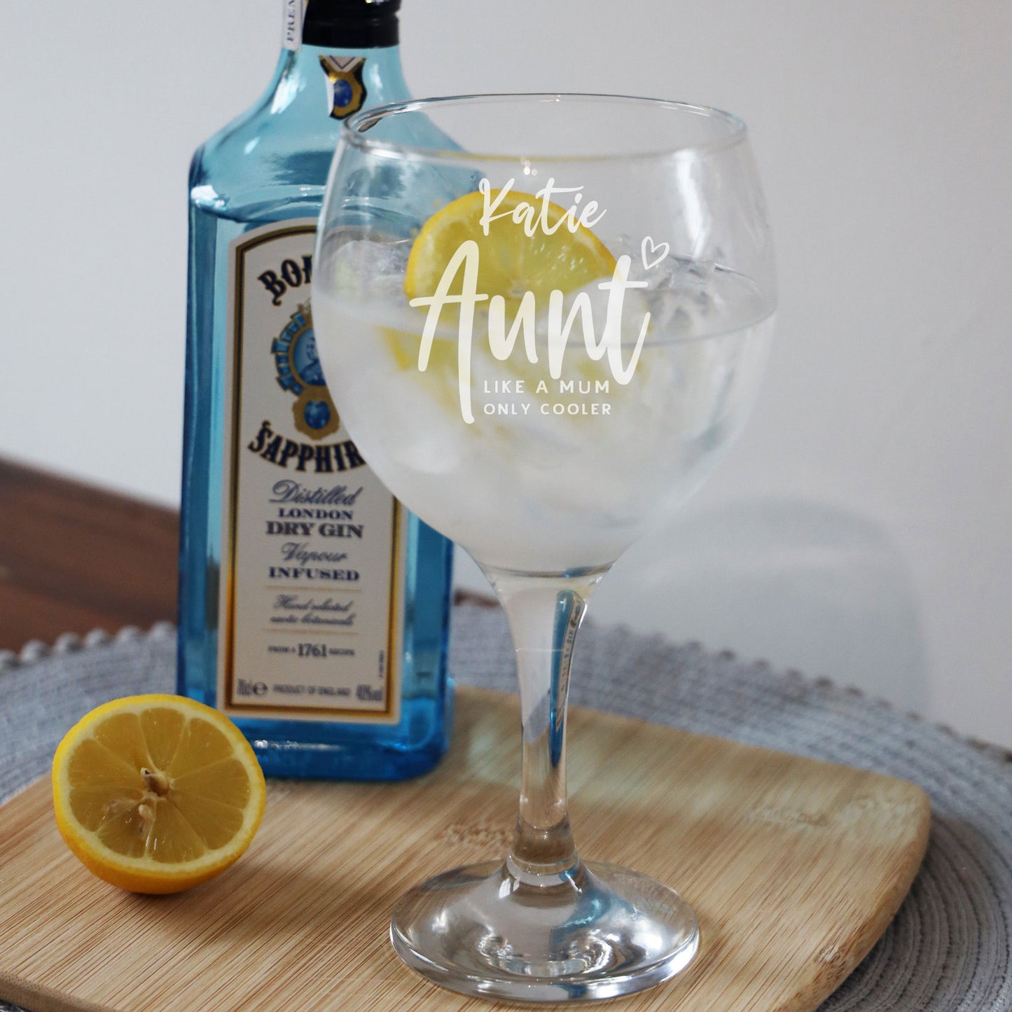 Engraved Personalised Gin Glass Gift for Auntie