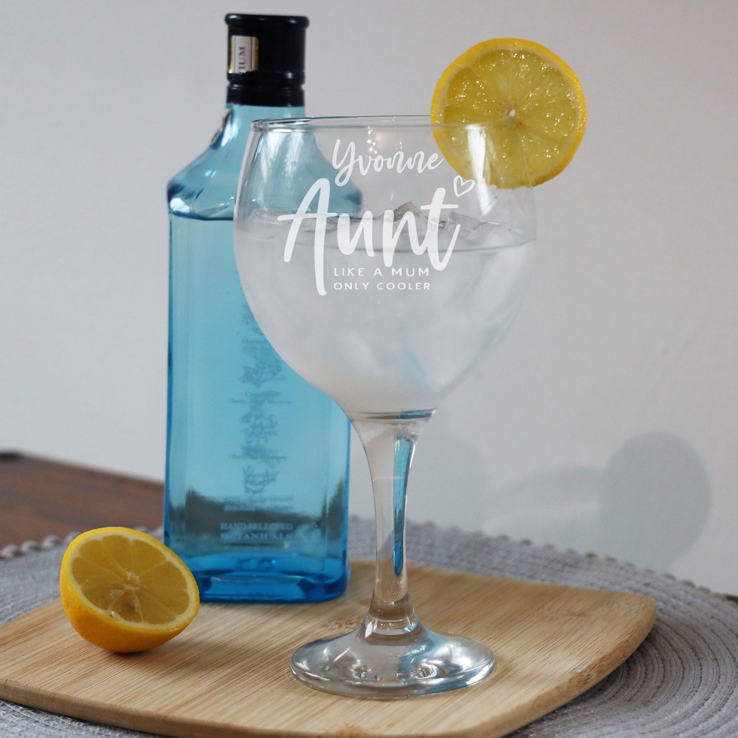 Engraved Personalised Gin Glass Gift for Auntie